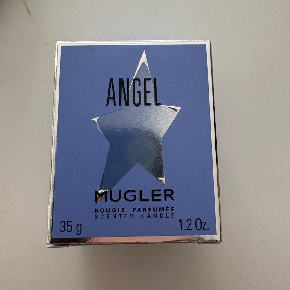Mugler Angel Scented Candle 1.2 oz, 35 g . Smells just like the actual perfume! - Picture 2 of 2